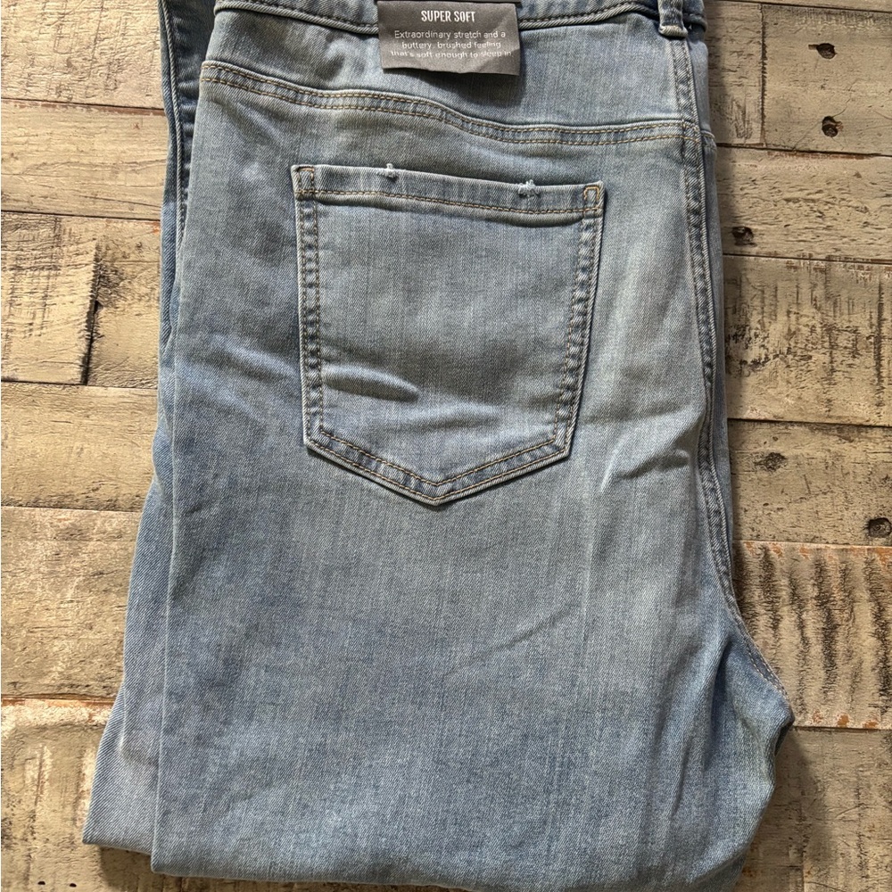 Womens Light Blue Jeans